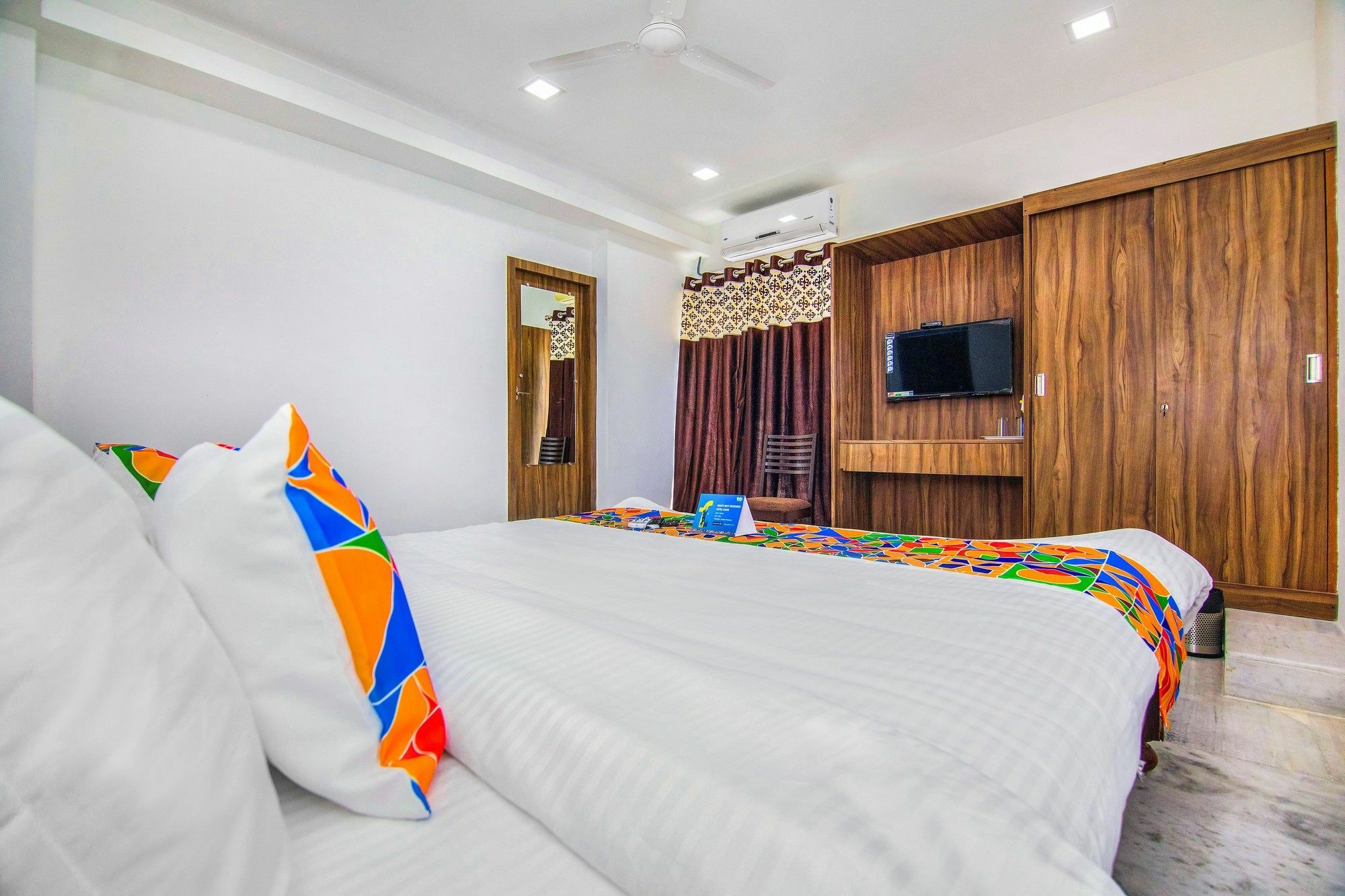 Fabhotel Venkeys Service Apartment Mylapore Chennai Zewnętrze zdjęcie