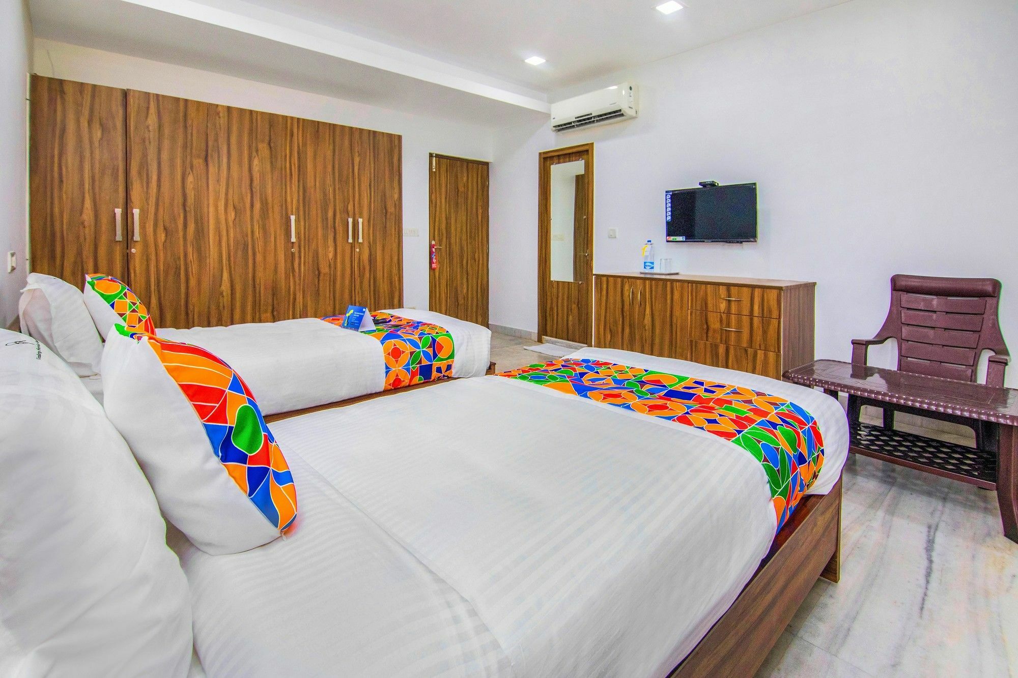 Fabhotel Venkeys Service Apartment Mylapore Chennai Zewnętrze zdjęcie