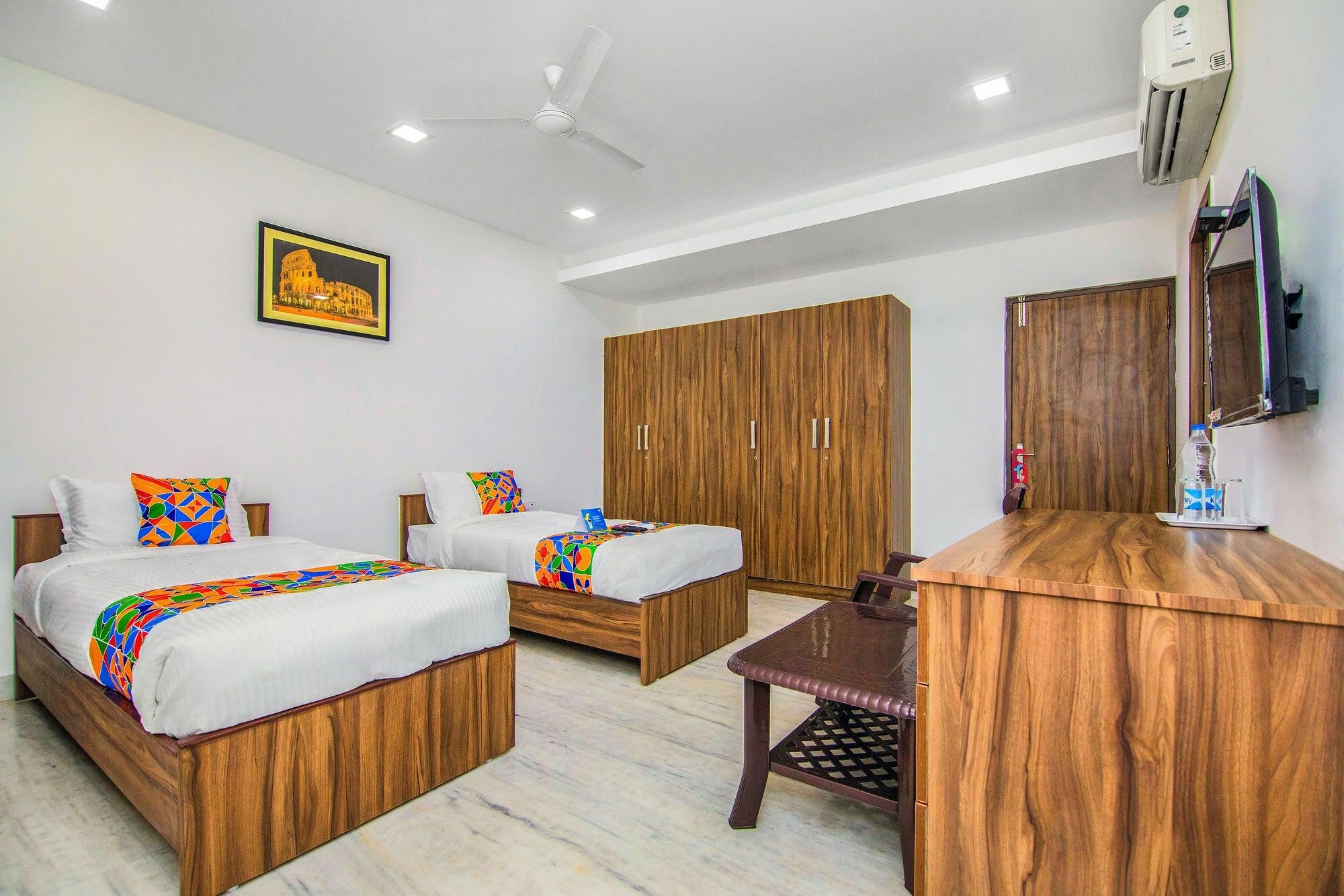 Fabhotel Venkeys Service Apartment Mylapore Chennai Zewnętrze zdjęcie